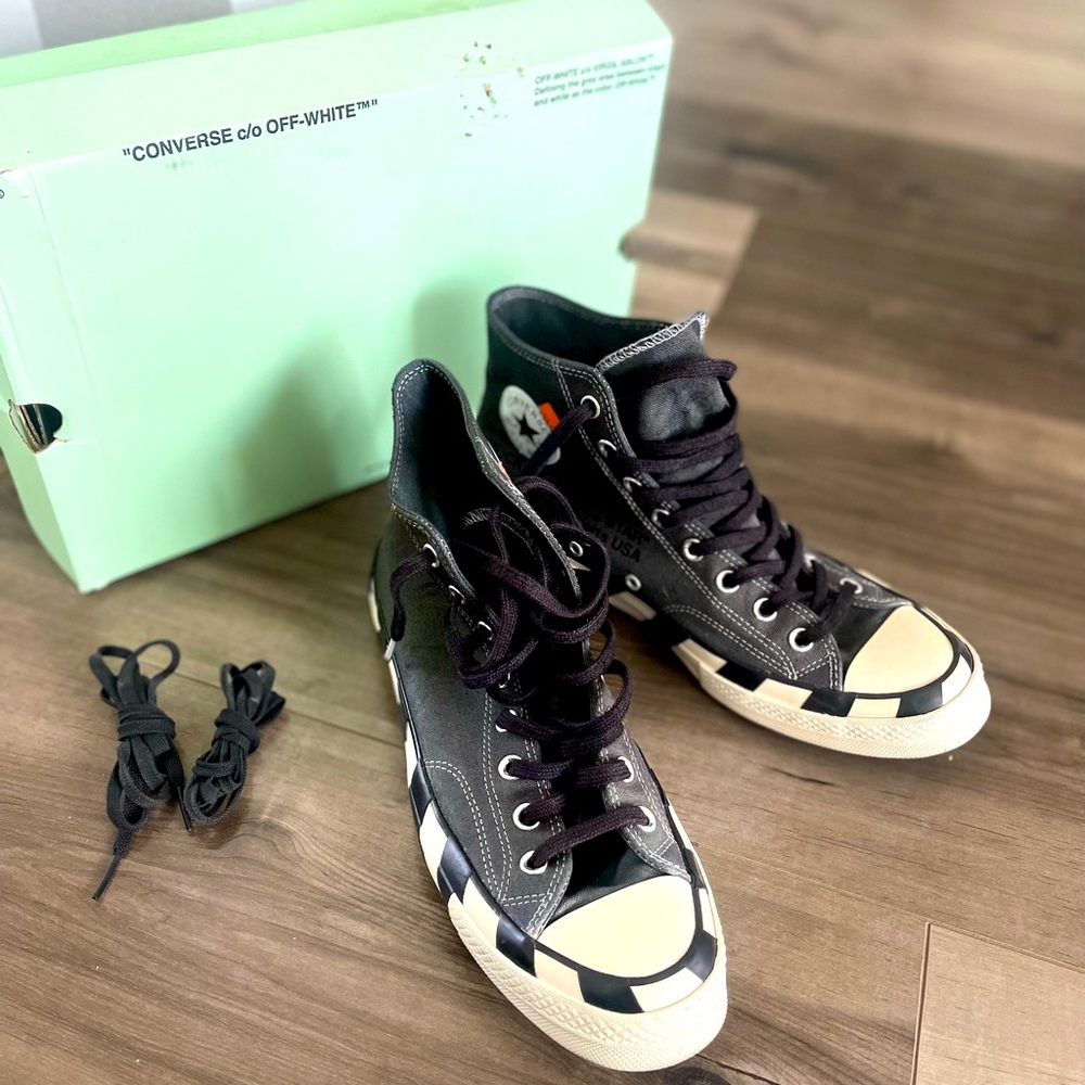 ‼️NEW‼️
Unisex sneakers off-white/ converse